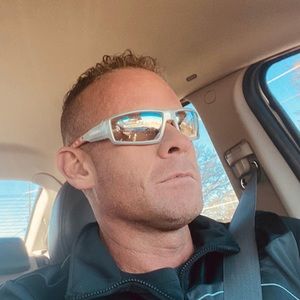 Meet your Posher, Stephen